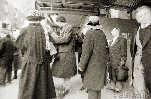 scan011a.jpg   -   Street scene, New York City