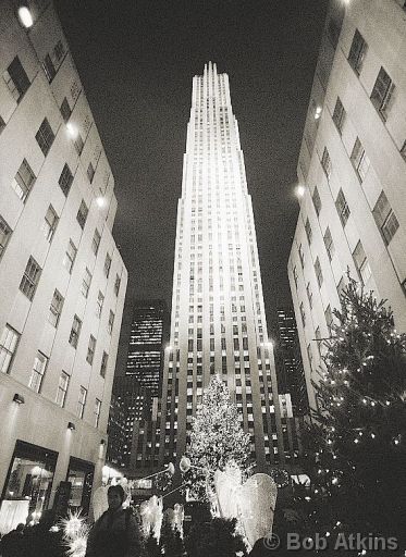 xmas_scan033.jpg   -   Rockerfeller center at Xmas, New York City